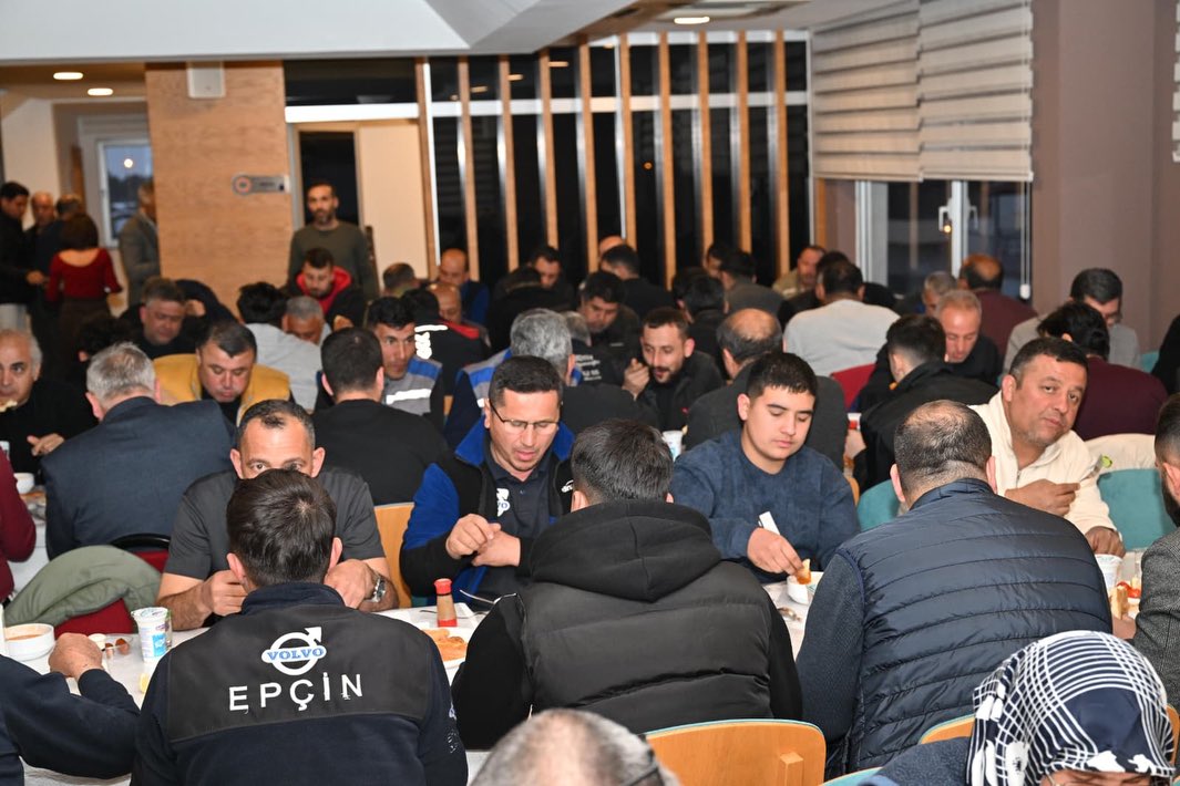 12.03.2026 DA ANTALYA OTO TAMİRCİLER ESNAF VE SANATKARLAR ODASI OLARAK ÜYELERİMİZE İFTAR YEMEĞİ VERDİK KATILAN HERKESE TEŞEKKÜR EDERİZ. ALLAH KABUL ETSİN...